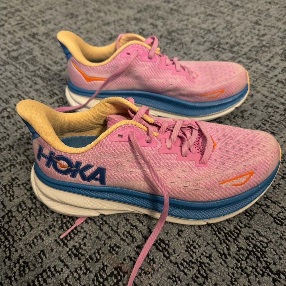 Pink hokas!